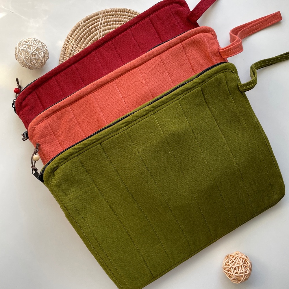($75/3 colors) NEW Sleeve case 13 in Laptop 💻 for holiday 🎁